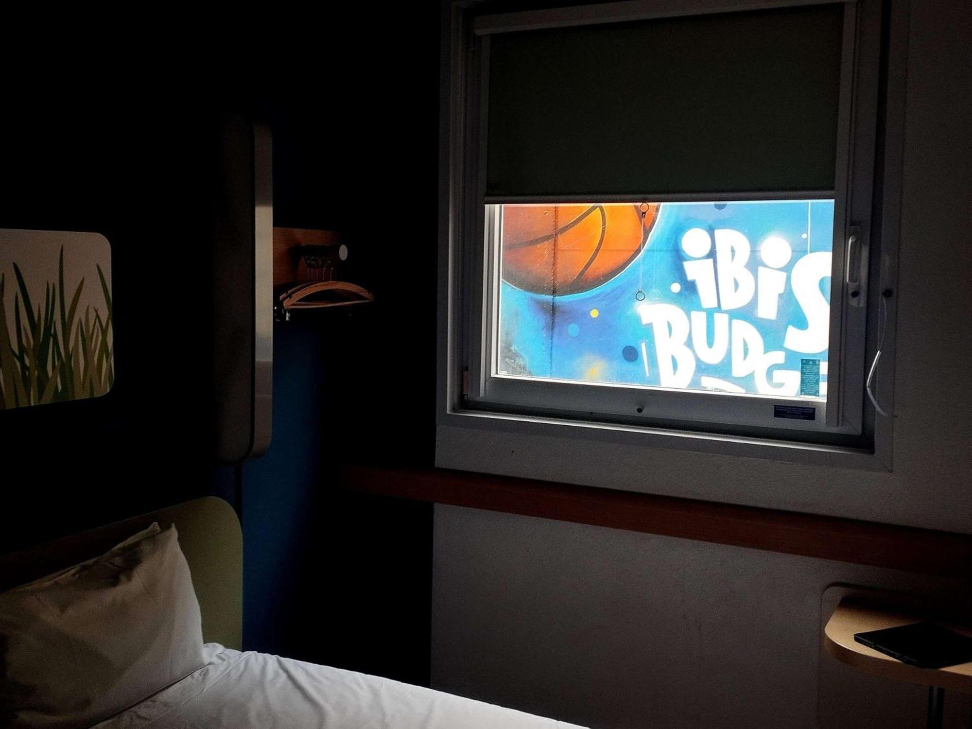 Ibis Budget Alicante Pension Sin Comedor Exterior photo
