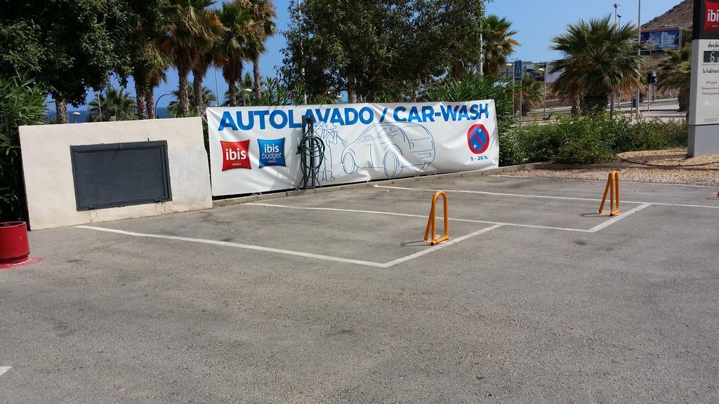 Ibis Budget Alicante Pension Sin Comedor Exterior photo